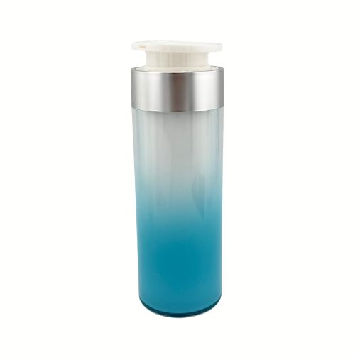 1020724_100ml A line of clear double-wall airless bottles in 30ml, 50ml, and 100ml capacities, showcasing a white inner cartridge and a silver metal pump collar.